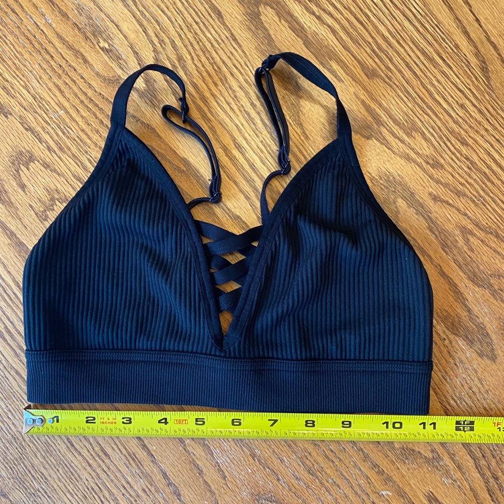 Pink Victoria Secret Criss Cross Sports Bra XS